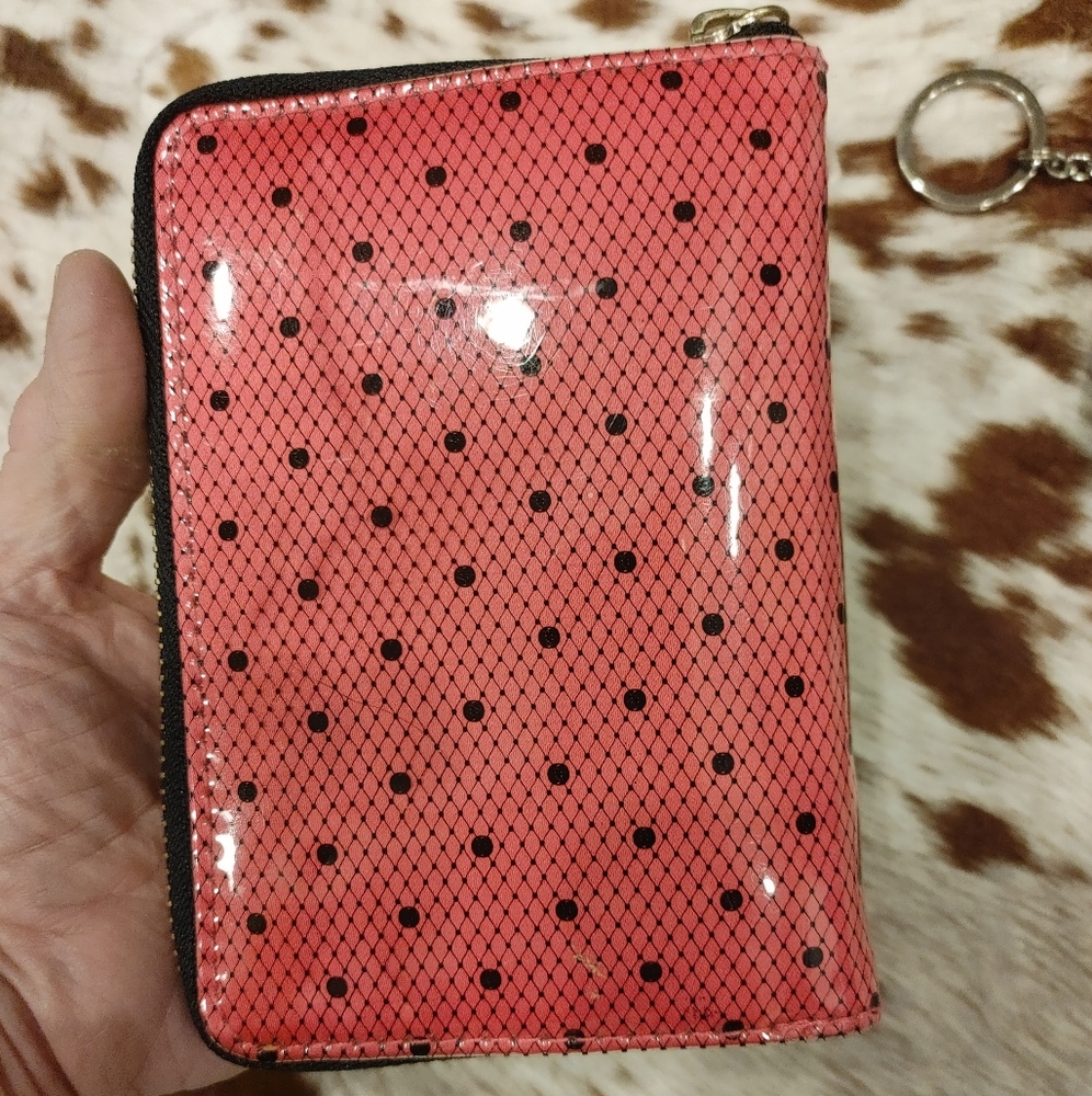 VICTORIA'S SECRET MAKEUP BRUSH WRISTLET AND CCARD WRISTLET BUNDLE - Picture 5 of 11